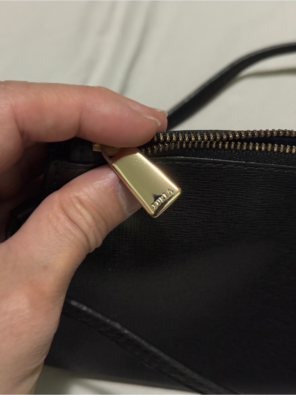 Furla black crossbody - Picture 5 of 9